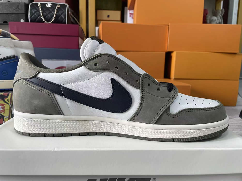 Air Jordan 1 Retro Low Og Medium Olive Hq6998 200 13 - kickbulk.co
