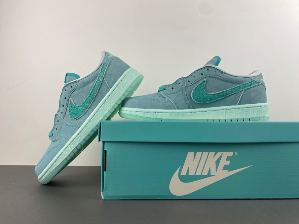Air Jordan 1 Retro Low Og Washed Teal Wmns Hq8111 300 11 - kickbulk.co