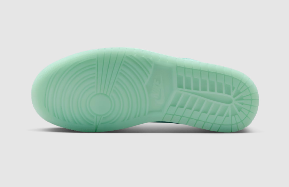 Air Jordan 1 Retro Low Og Washed Teal Wmns Hq8111 300 5 - kickbulk.co