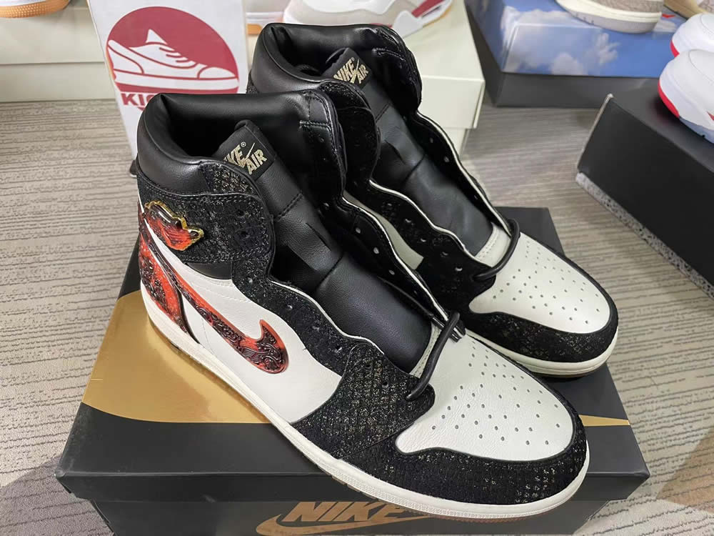 Air Jordan 1 Retro High Og Year Of The Snake Ib3165 091 11 - kickbulk.co