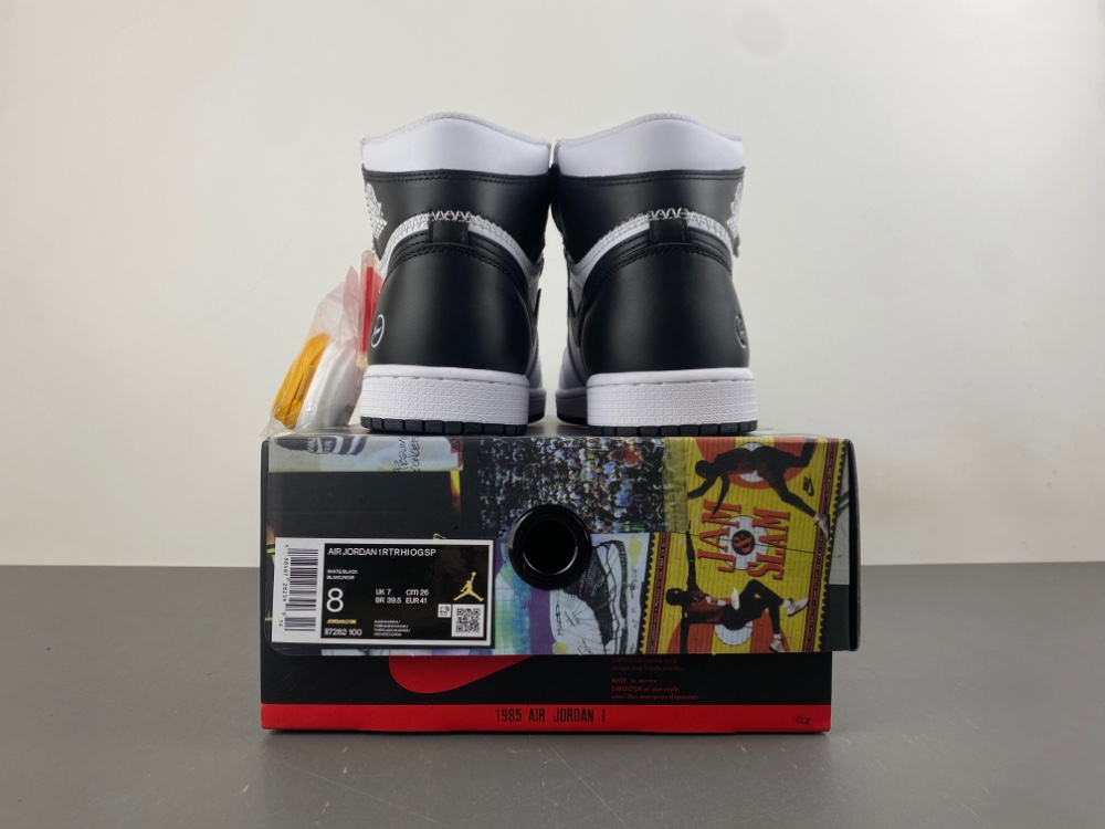 Fragment Design Union La Jordan 1 Retro High Og Sp White Black Ii7282 100 11 - kickbulk.co