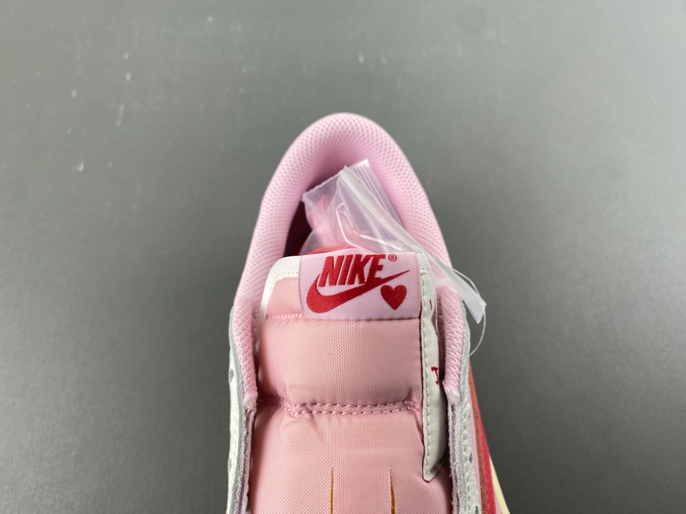 Travis Scott Jordan 1 Retro Low Og Sail Tropical Pink Iq7604 101 14 - kickbulk.co