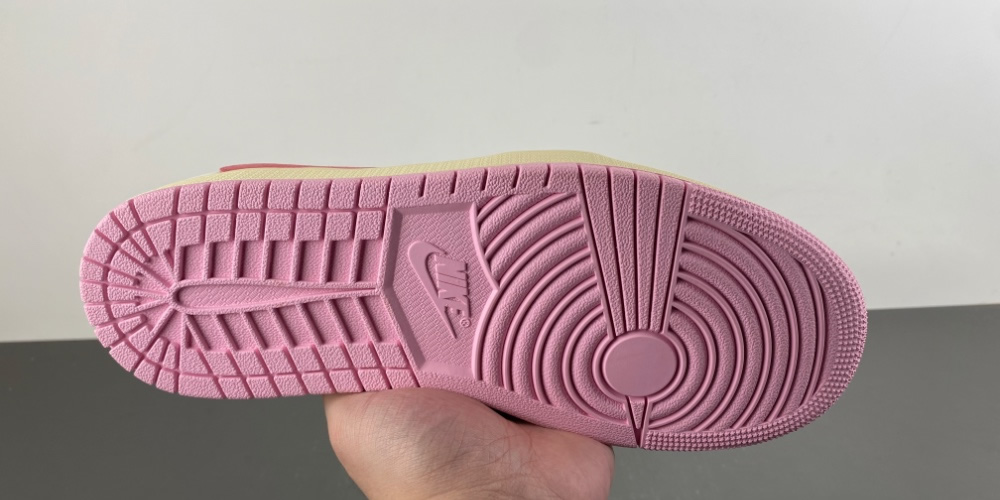 Travis Scott Jordan 1 Retro Low Og Sail Tropical Pink Iq7604 101 6 - kickbulk.co