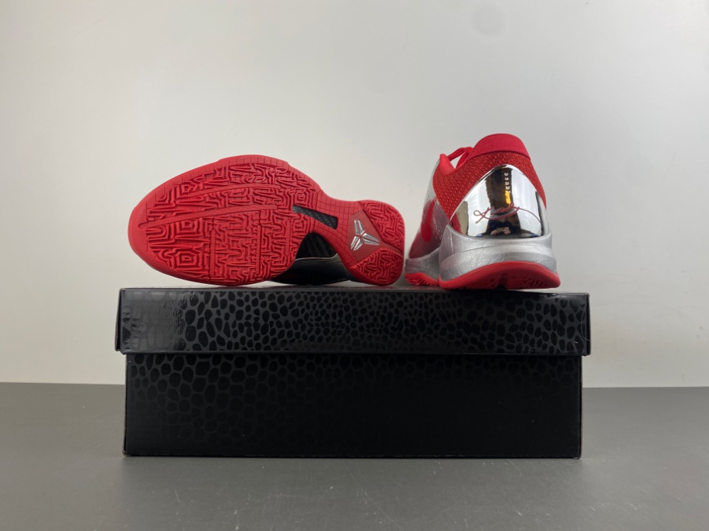Caitlin Clark Zoom Kobe 5 Protro Rookie Of The Year Iv2712 001 14 - kickbulk.co