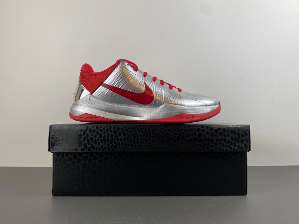Caitlin Clark Zoom Kobe 5 Protro Rookie Of The Year Iv2712 001 15 - kickbulk.co