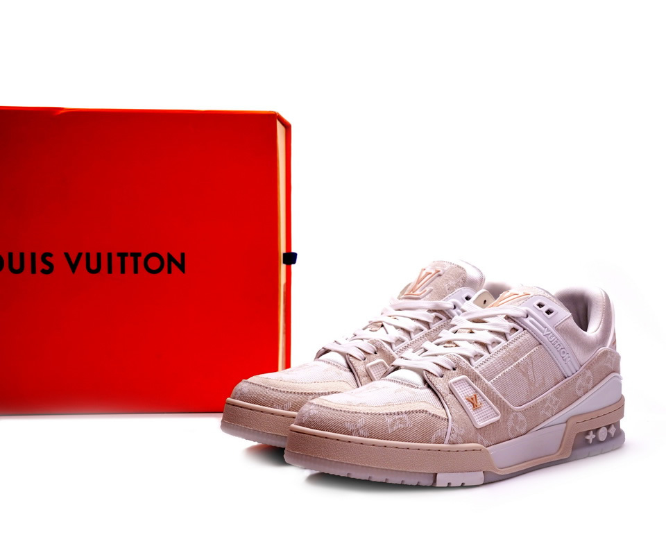 Louis Vuitton Trainer Sneaker White Iridescent Men's - 1A7P27 - GB