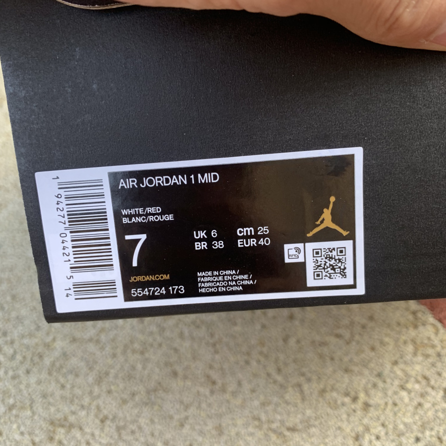 Nike Air Jordan 1 Mid Gs Chicago 554275 173 19 - kickbulk.co