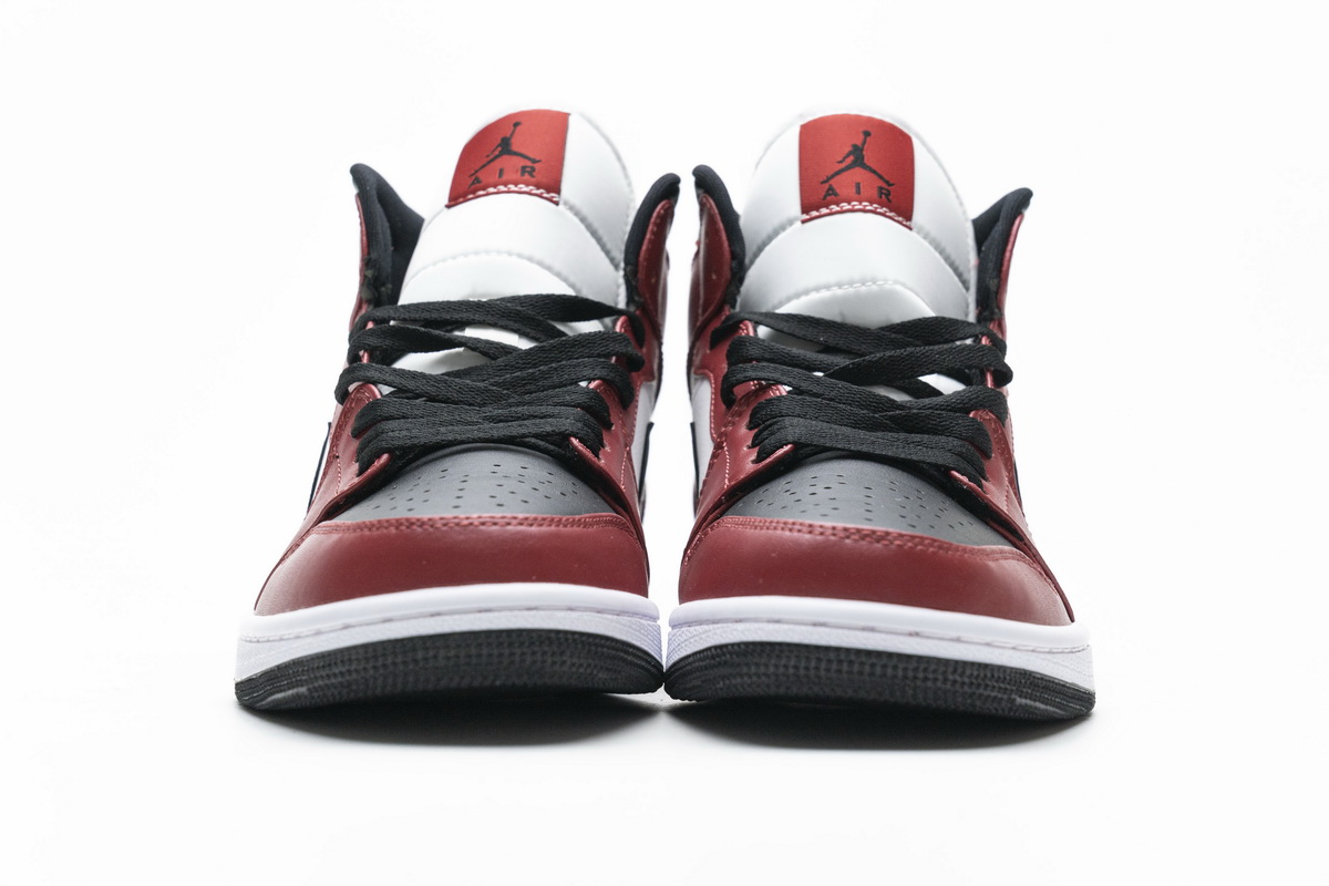 Nike Air Jordan 1 Mid Gs Chicago Black Toe 554725 069 13 - kickbulk.co