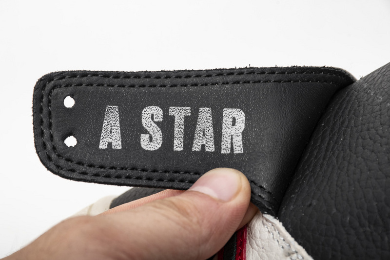 Nike Air Jordan 1 Retro High Og A Star Is Born 555088 015 34 - kickbulk.co