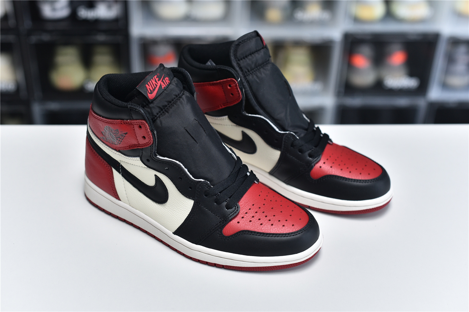 Nike Air Jordan 1 Retro High Og Red Black White Men Sneakers 555088 610 Kickbulk 9 - kickbulk.co