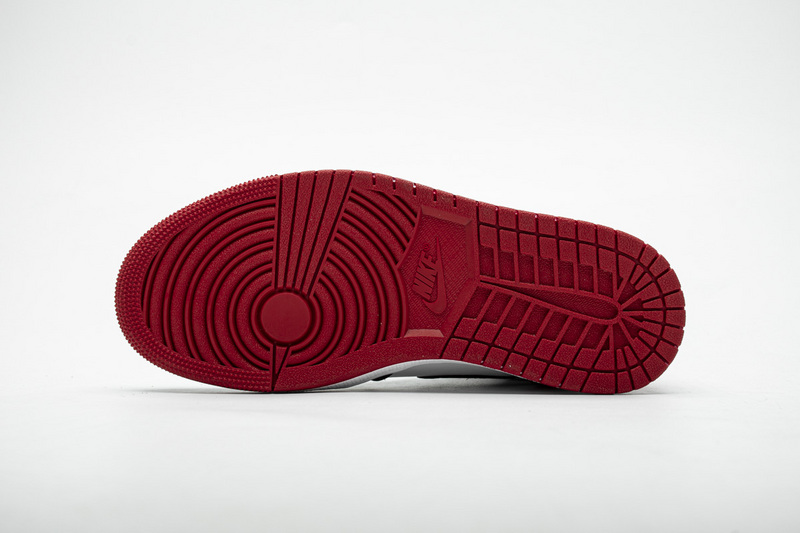 Nike Air Jordan 1 Wmns Retro High Satin Black Toe Cd0461 016 21 - kickbulk.co