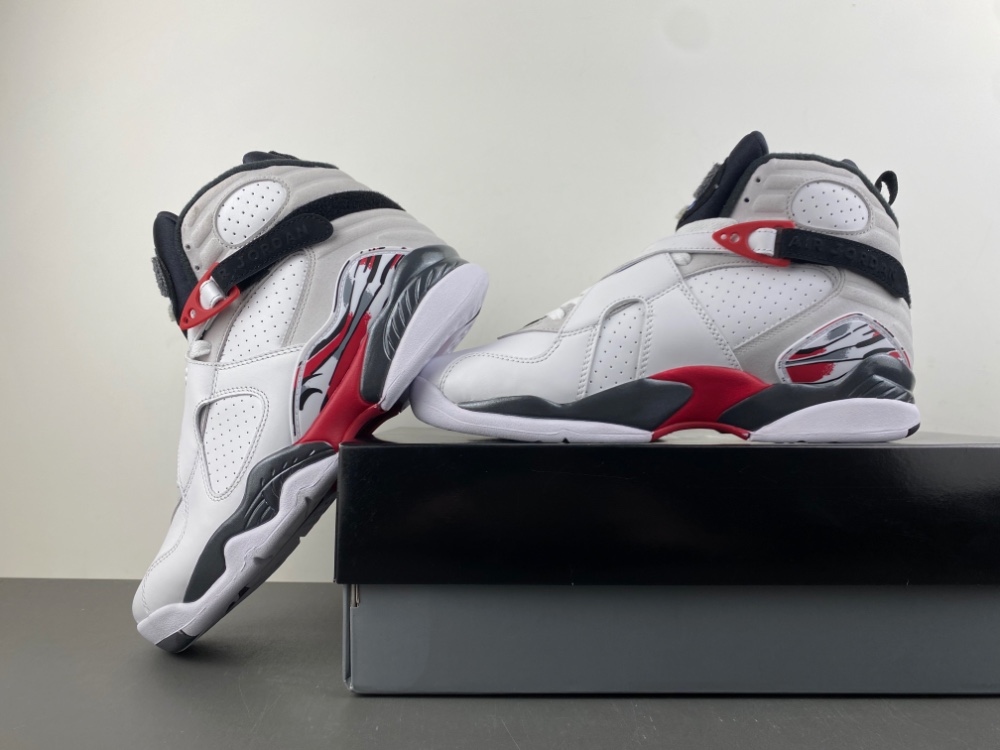 Air Jordan 8 Retro Bugs Bunny 2025 305381 100 11 - kickbulk.co Air Jordan 8 Retro Bugs Bunny 2025 305381 100 11 - kickbulk.co