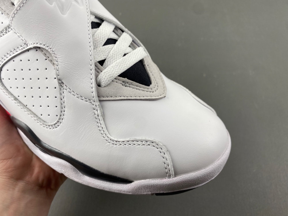Air Jordan 8 Retro Bugs Bunny 2025 305381 100 17 - kickbulk.co Air Jordan 8 Retro Bugs Bunny 2025 305381 100 17 - kickbulk.co