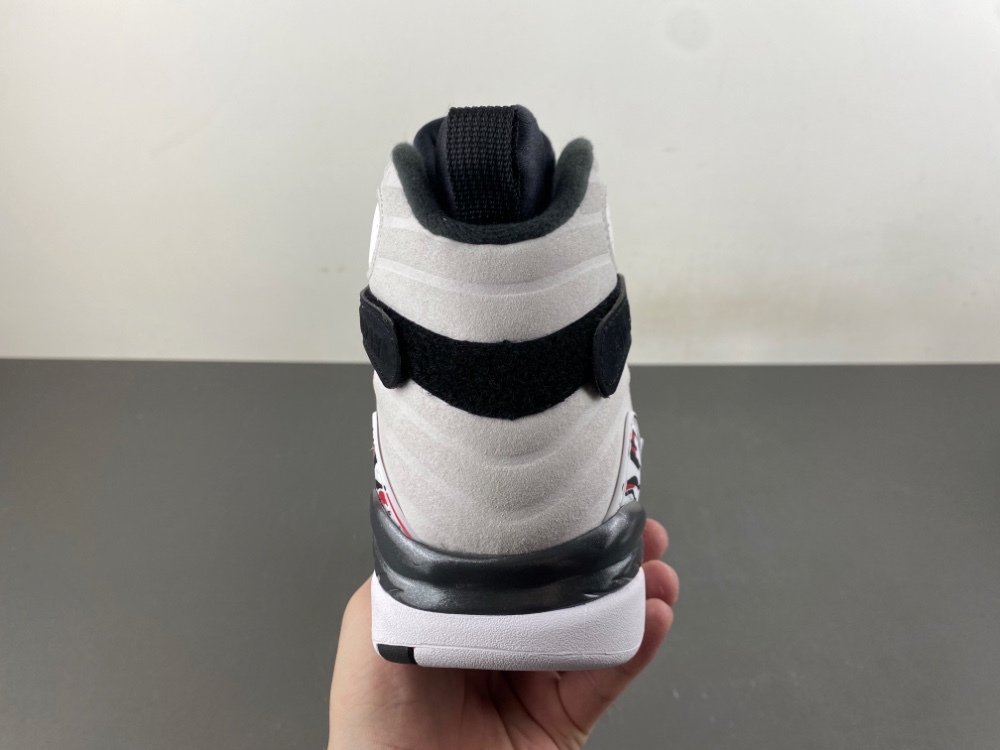 Air Jordan 8 Retro Bugs Bunny 2025 305381 100 20 - kickbulk.co Air Jordan 8 Retro Bugs Bunny 2025 305381 100 20 - kickbulk.co