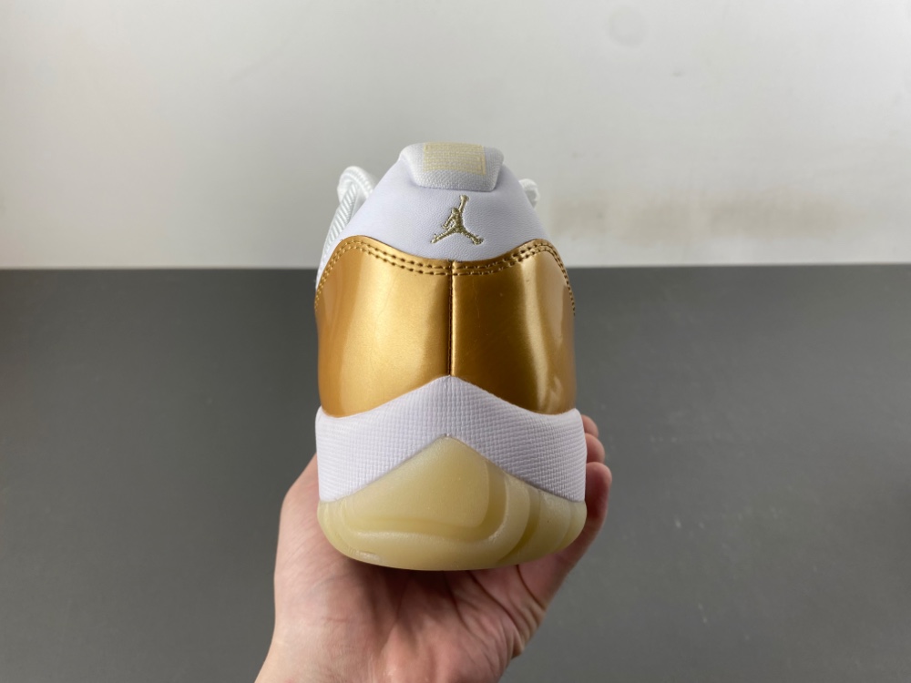 Air Jordan 11 Low Mothers Day Wmns Ah7860 102 17 - kickbulk.co Air Jordan 11 Low Mothers Day Wmns Ah7860 102 17 - kickbulk.co