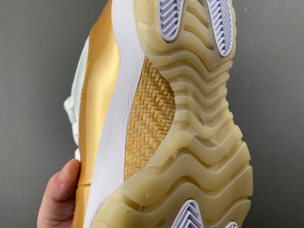 Air Jordan 11 Low Mothers Day Wmns Ah7860 102 18 - kickbulk.co Air Jordan 11 Low Mothers Day Wmns Ah7860 102 18 - kickbulk.co