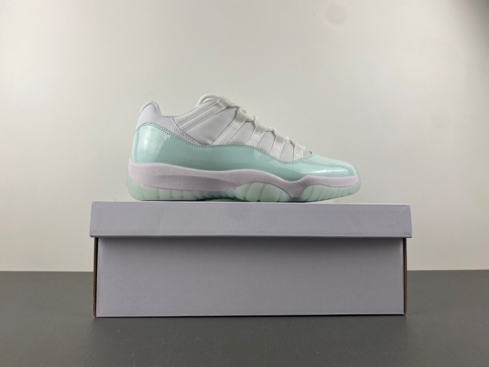 Air Jordan 11 Retro Low Igloo Wmns Ah7860 103 10 - kickbulk.co