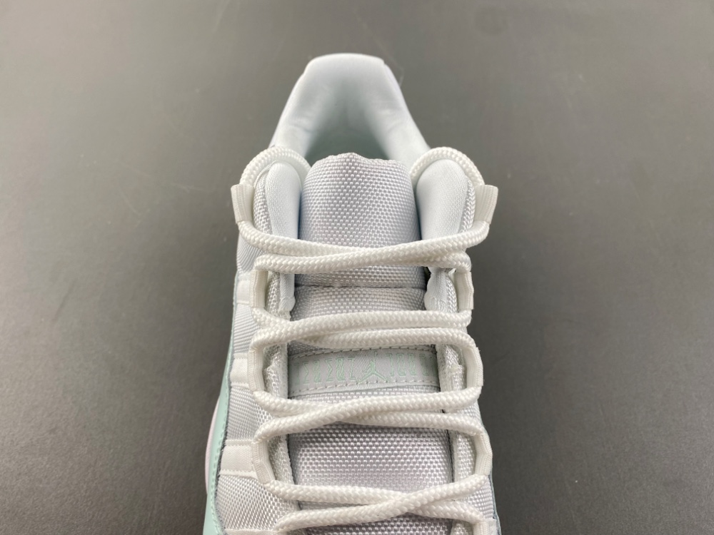 Air Jordan 11 Retro Low Igloo Wmns Ah7860 103 13 - kickbulk.co
