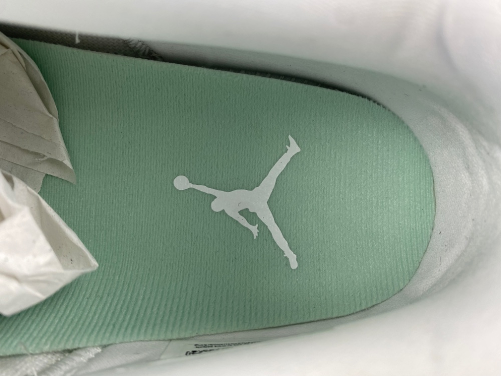 Air Jordan 11 Retro Low Igloo Wmns Ah7860 103 17 - kickbulk.co
