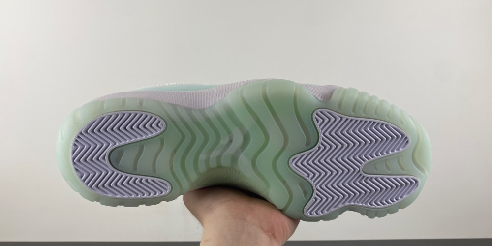 Air Jordan 11 Retro Low Igloo Wmns Ah7860 103 6 - kickbulk.co