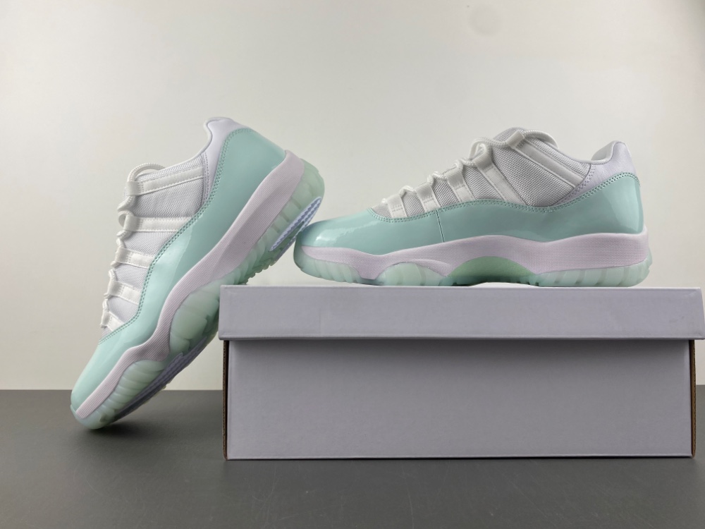 Air Jordan 11 Retro Low Igloo Wmns Ah7860 103 8 - kickbulk.co