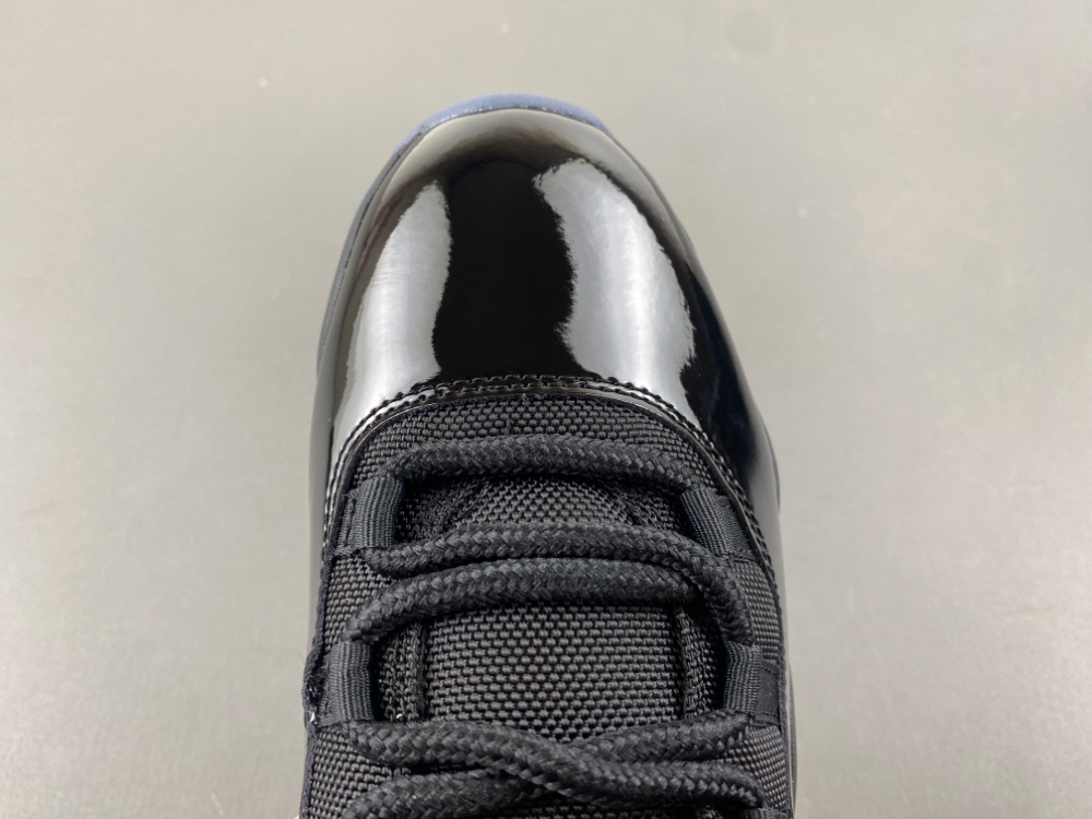 Air Jordan 11 Retro Gamma Blue 2025 Ct8012 047 15 - kickbulk.co