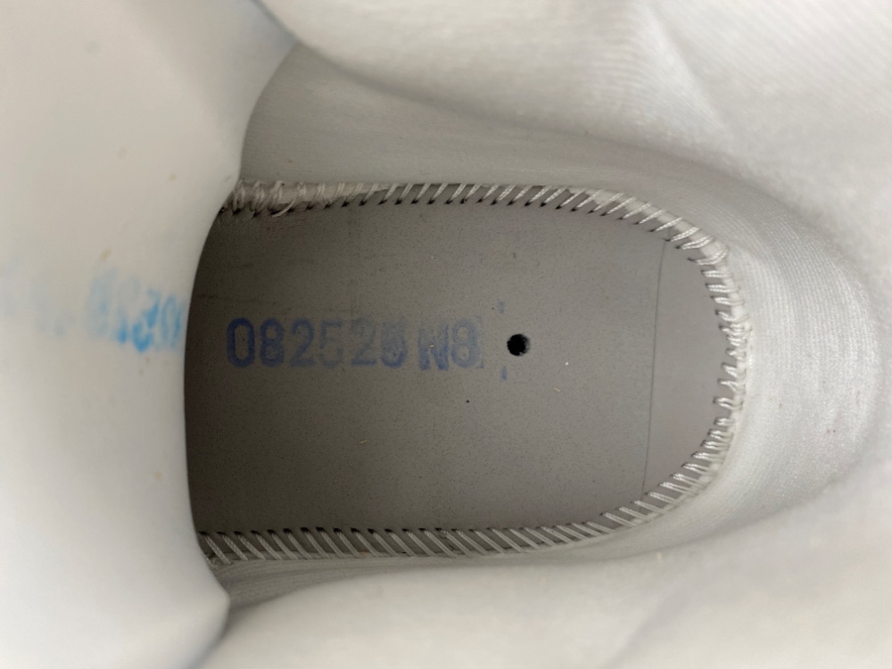 Air Jordan 11 Retro H Town0io8960 707 12 - kickbulk.co Air Jordan 11 Retro H Town0io8960 707 12 - kickbulk.co