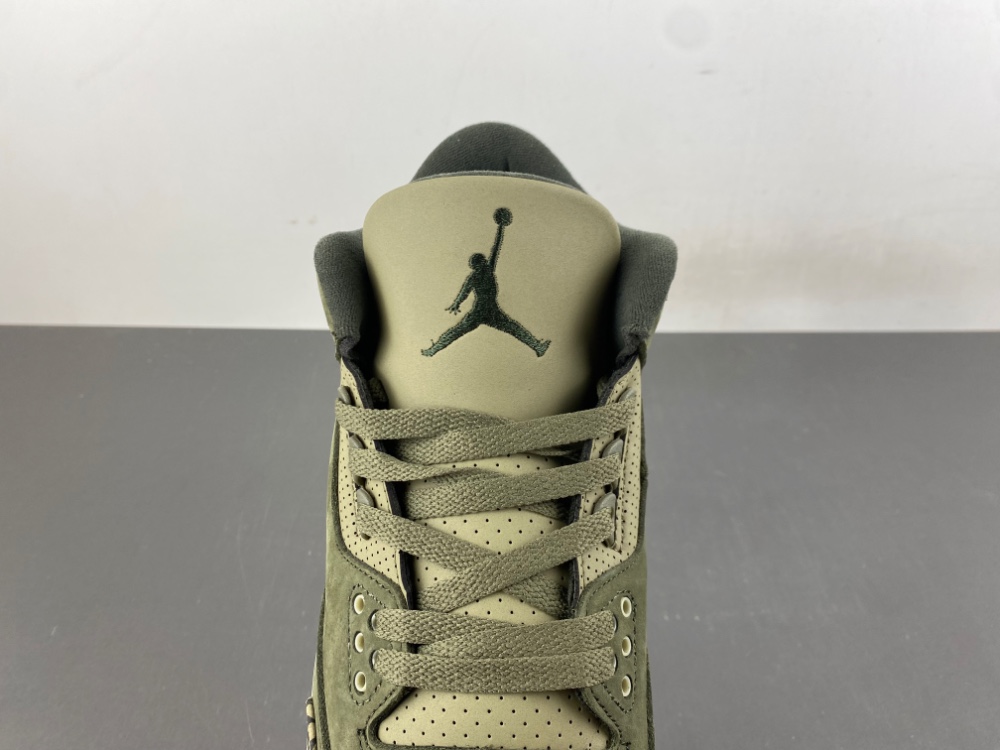 Air Jordan 3 Retro Family Affair Dn3707 202 18 - kickbulk.co Air Jordan 3 Retro Family Affair Dn3707 202 18 - kickbulk.co