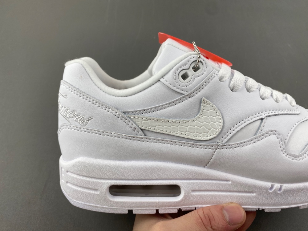 Supreme Air Max 1 87 Sp Triple White Hf8813 100 11 - kickbulk.co