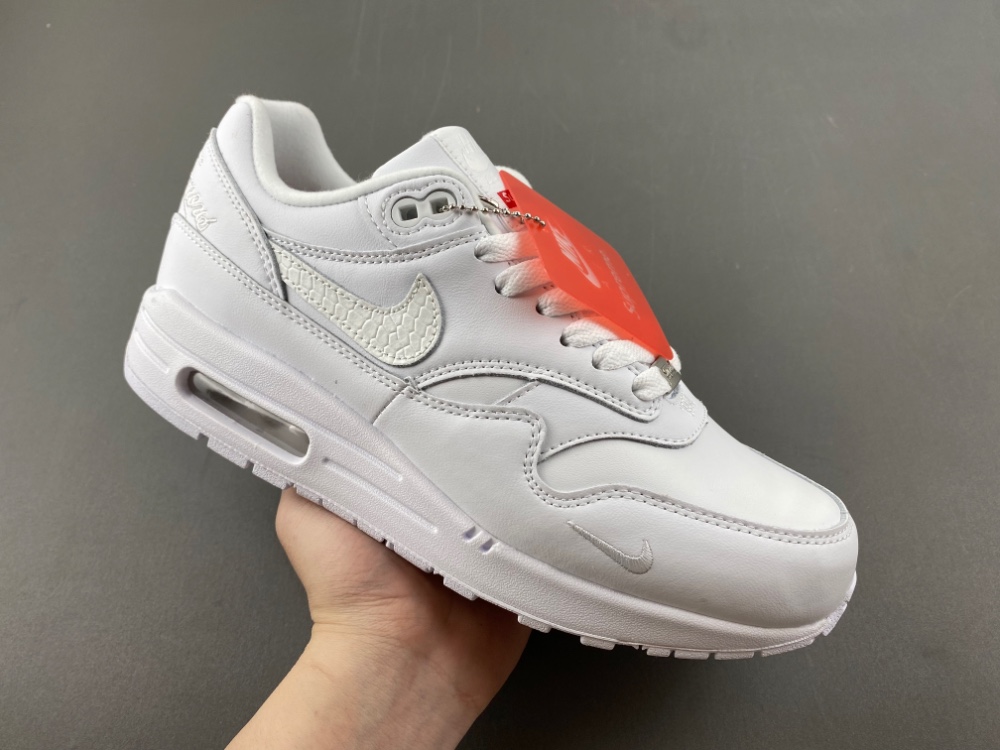 Supreme Air Max 1 87 Sp Triple White Hf8813 100 4 - kickbulk.co