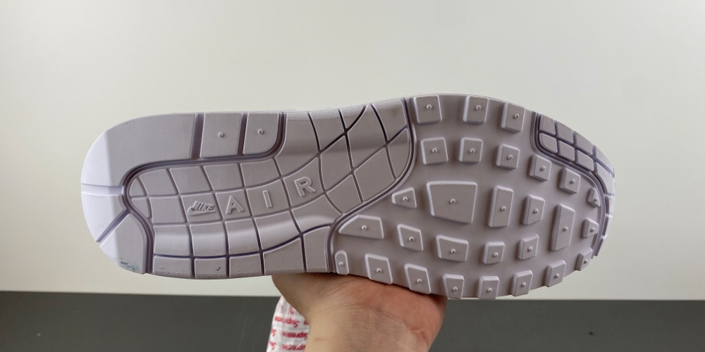 Supreme Air Max 1 87 Sp Triple White Hf8813 100 5 - kickbulk.co