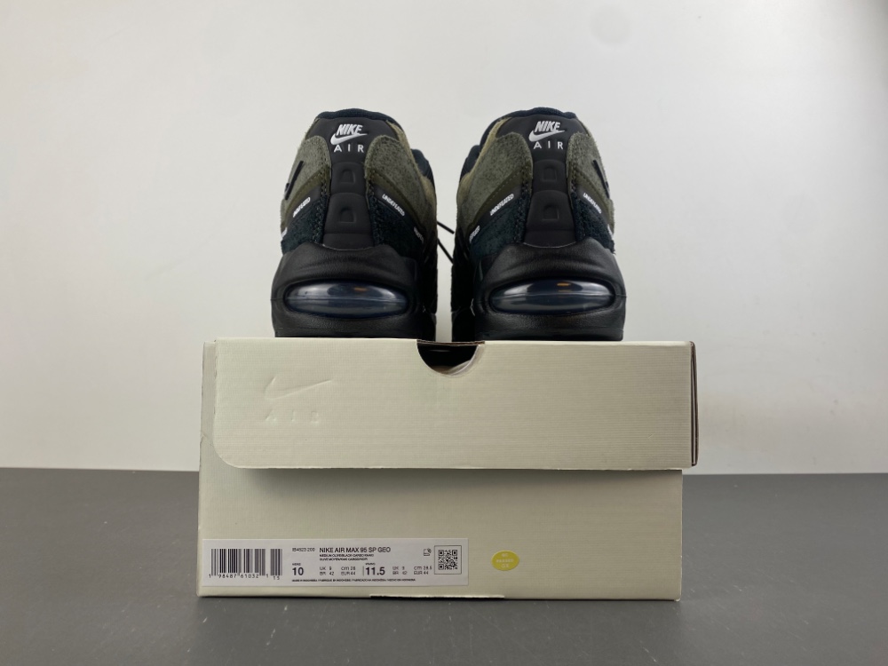 Undefeated Air Max 95 Medium Olive Ib4523 200 15 - kickbulk.co Undefeated Air Max 95 Medium Olive Ib4523 200 15 - kickbulk.co
