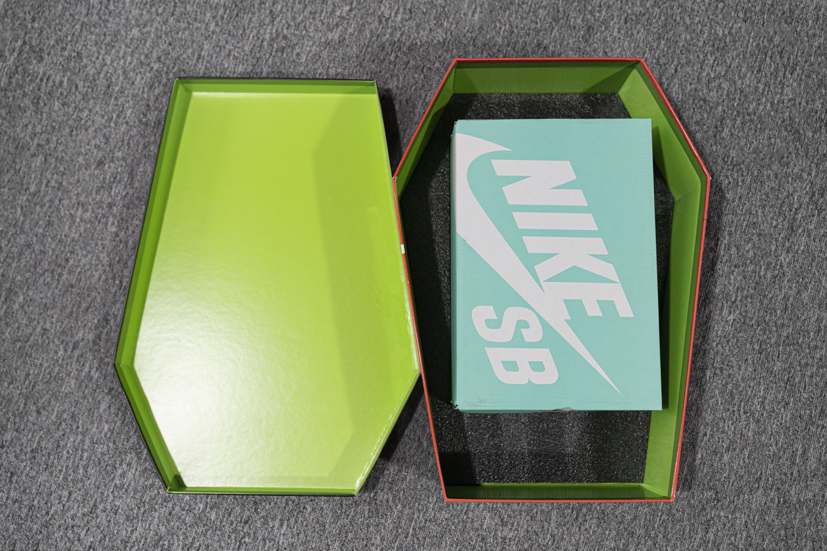 Nike Dunk Low Sb Night Of Mischief Bq6817 006 16 - kickbulk.co