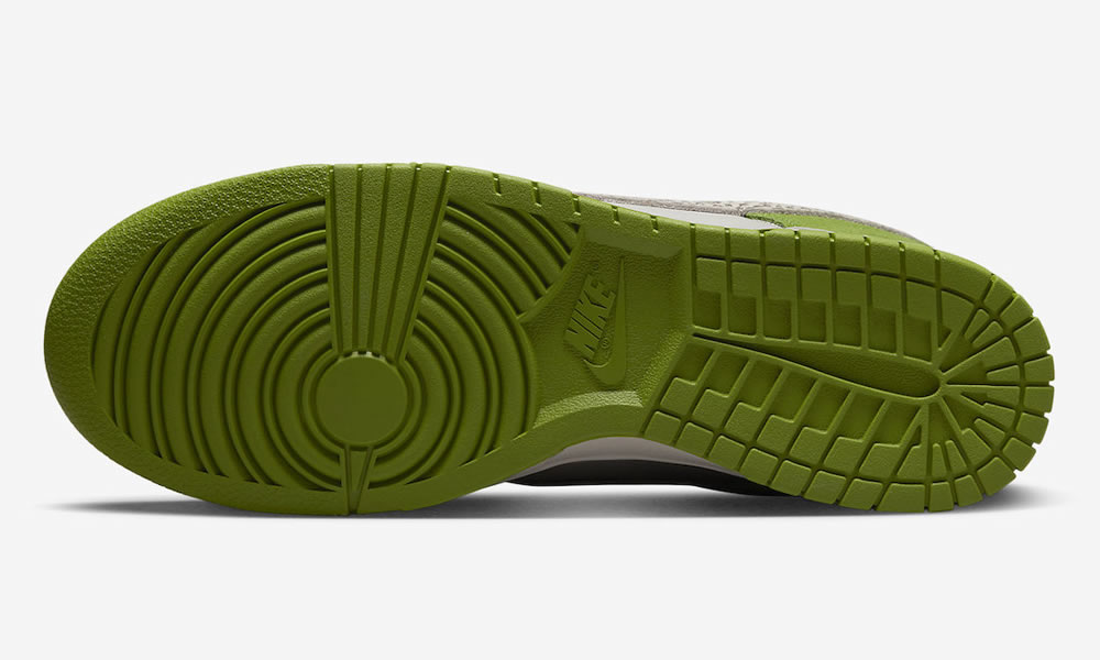Nike Dunk Low Safari Swoosh Chlorophyll Dr0156 300 6 - kickbulk.co