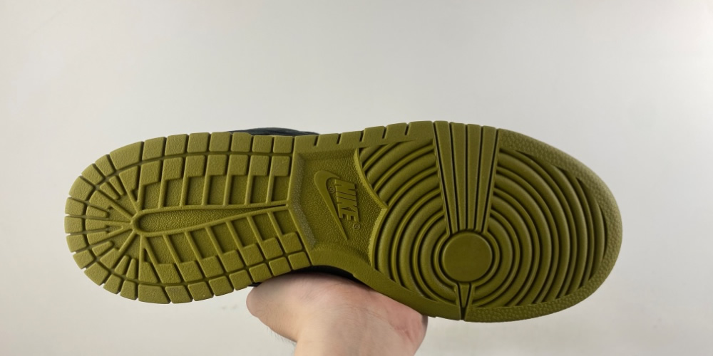 Supreme Dunk Low Sb Camper Green Hq8487 300 6 - kickbulk.co