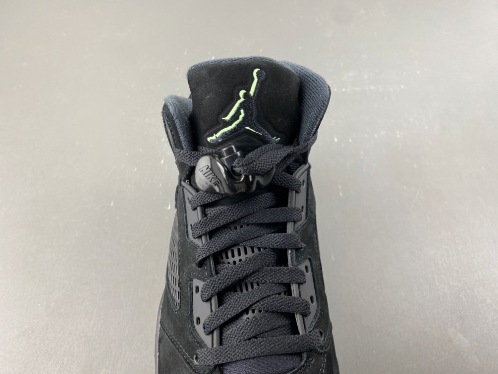 Air Jordan 5 Retro Halloween Hq7978 001 13 - kickbulk.co Air Jordan 5 Retro Halloween Hq7978 001 13 - kickbulk.co