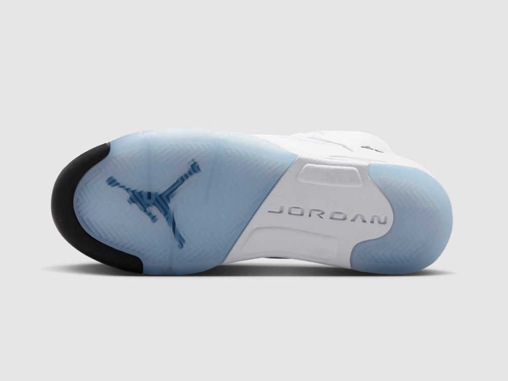 0 Air Jordan 5 Retro White Metallic 2026 Hq7978 103 4 - kickbulk.co 0 Air Jordan 5 Retro White Metallic 2026 Hq7978 103 4 - kickbulk.co