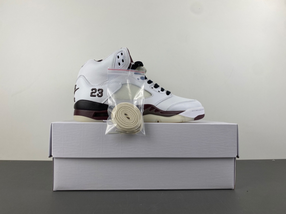 A Ma Maniere Jordan 5 Retro Og Black Collective Ib1528 100 14 - kickbulk.co A Ma Maniere Jordan 5 Retro Og Black Collective Ib1528 100 14 - kickbulk.co
