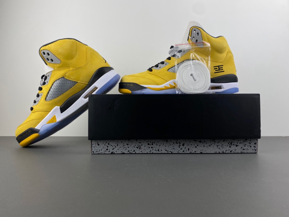 Air Jordan 5 Retro T23 Tokyo 2025 Io3372 700 10 - kickbulk.co