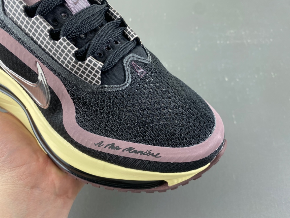 A Ma Maniere Pegasus Premium Sp Black Burgundy Crush Im0701 001 17 - kickbulk.co A Ma Maniere Pegasus Premium Sp Black Burgundy Crush Im0701 001 17 - kickbulk.co
