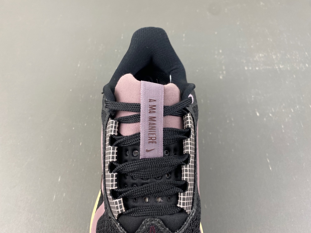 A Ma Maniere Pegasus Premium Sp Black Burgundy Crush Im0701 001 18 - kickbulk.co A Ma Maniere Pegasus Premium Sp Black Burgundy Crush Im0701 001 18 - kickbulk.co