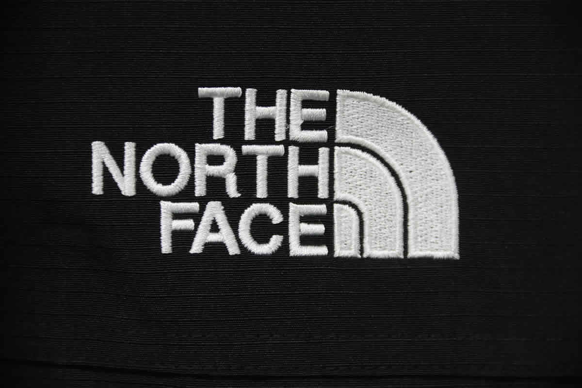Supreme The North Face Outdoor Jacket 37 - kickbulk.co