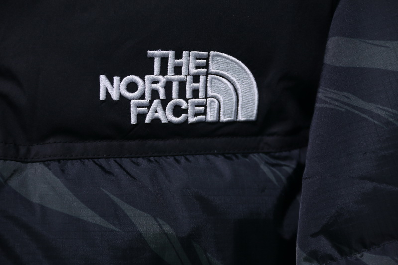 The North Face Zebra Logo Pattern Down Jacket 26 - kickbulk.co