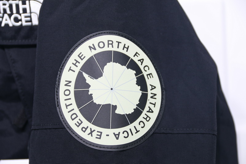 The North Face Polar Down Jacket Balck 11 - kickbulk.co