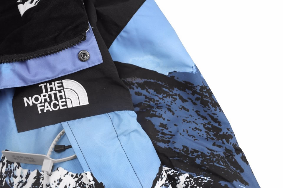 The North Face Invincible Supreme Snow Mountain Jacket 10 - kickbulk.co