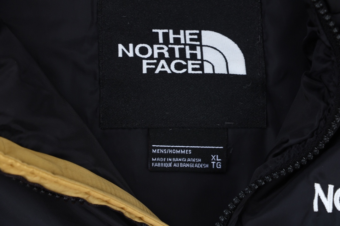 The North Face 1996 Nuptse Down Jacket 16 - kickbulk.co