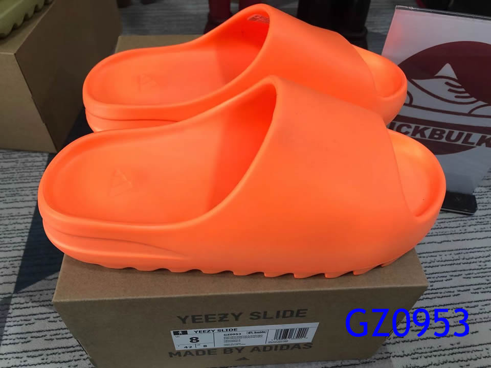 Yeezy Slide Gz0953 Enflame Orange 2 - kickbulk.co
