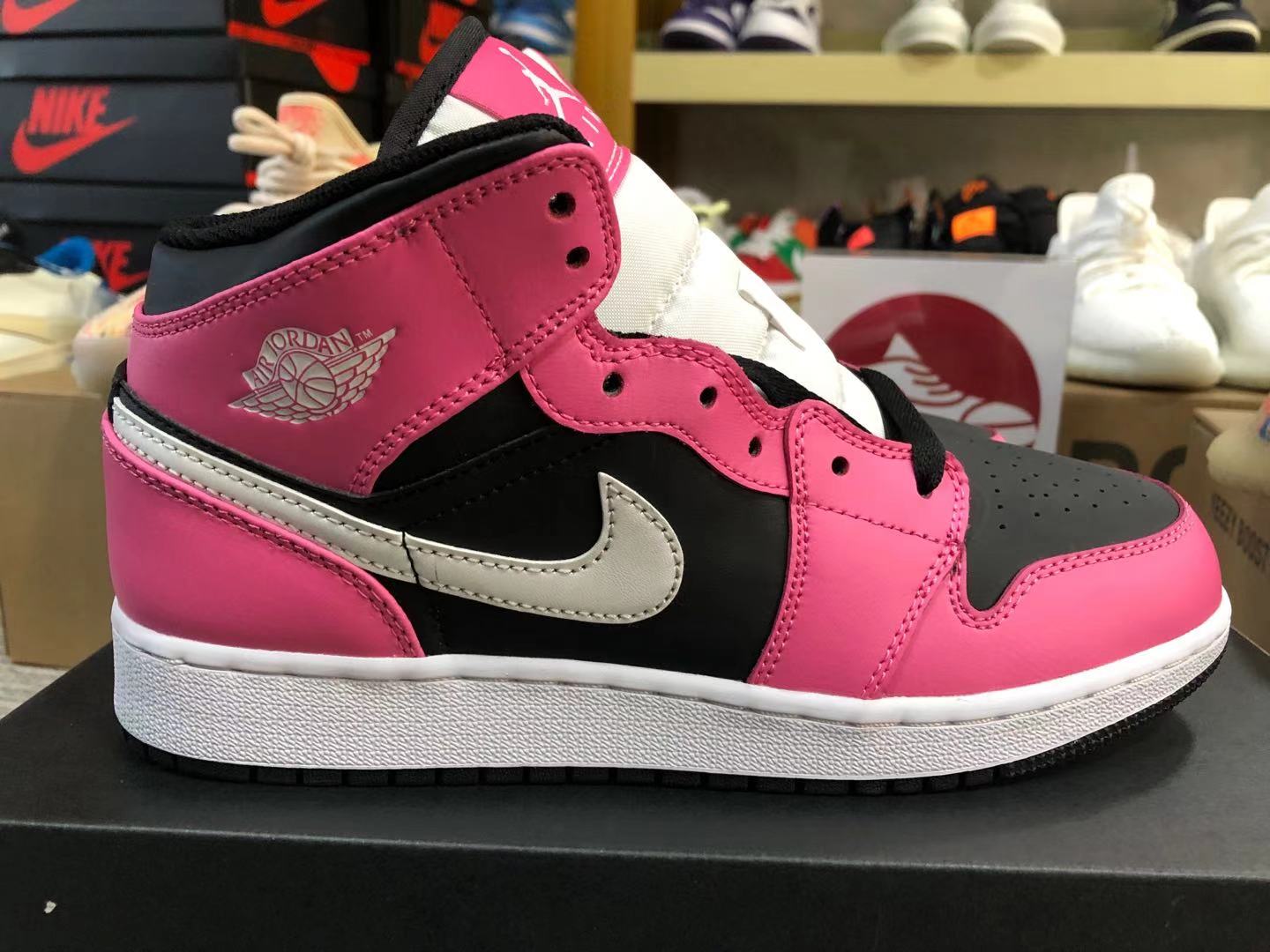 Air Jordan 1 Mid Pinksicle 555112-002 Kickbulk Sneaker Camera photos