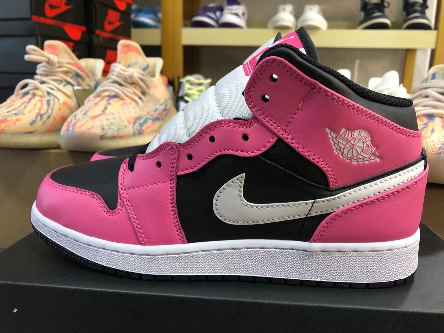 Air Jordan 1 Mid Pinksicle 555112-002 Kickbulk Sneaker Camera photos