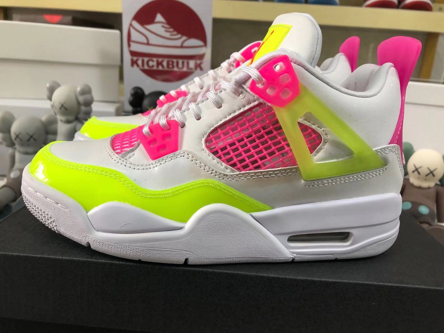 jordan 4 venom lemon